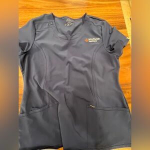 Cherokee infinity XL scrub top